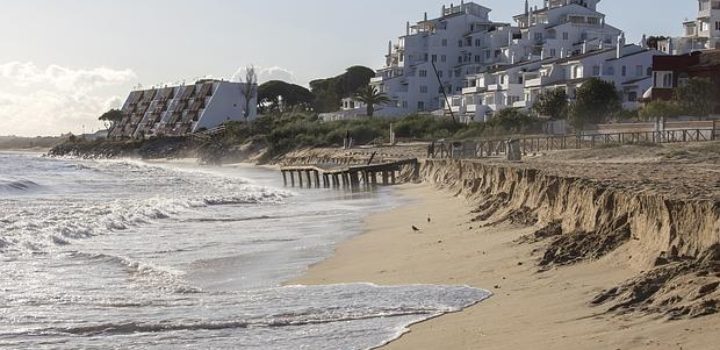 Huelva se vende al turista nacional