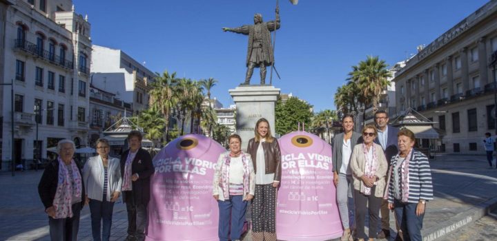 Huelva homenajea el Día del Cáncer de Mama